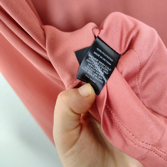 Express Coral Halter Fit&Flare Sleeveless Pleated Keyhole Neck Dress Sz 2 NWT - Picture 3 of 11